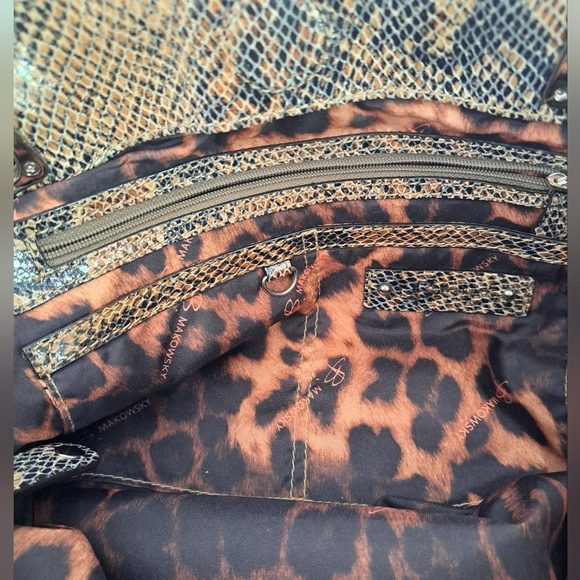 B. Makowsky Snakeskin Embossed Leather Shoulder Bag - Picture 5 of 8